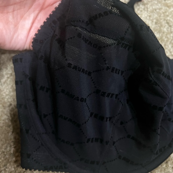 NWOT Savage Fenty Bra - Picture 2 of 4